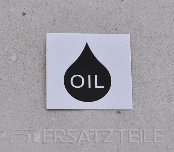 Klebeschild OIL